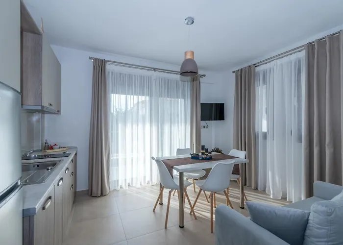 Kalli's Apartman Nikíti